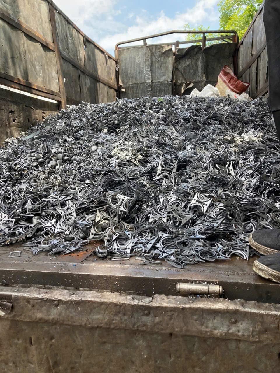 PHÁT TÀI THU MUA PHẾ LIỆU TẠI BÀ RỊA CÓ XE CHỞ TẬN NƠI