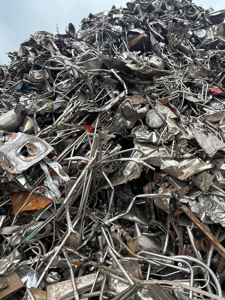 thu mua phế liệu inox tại Bình Thuận