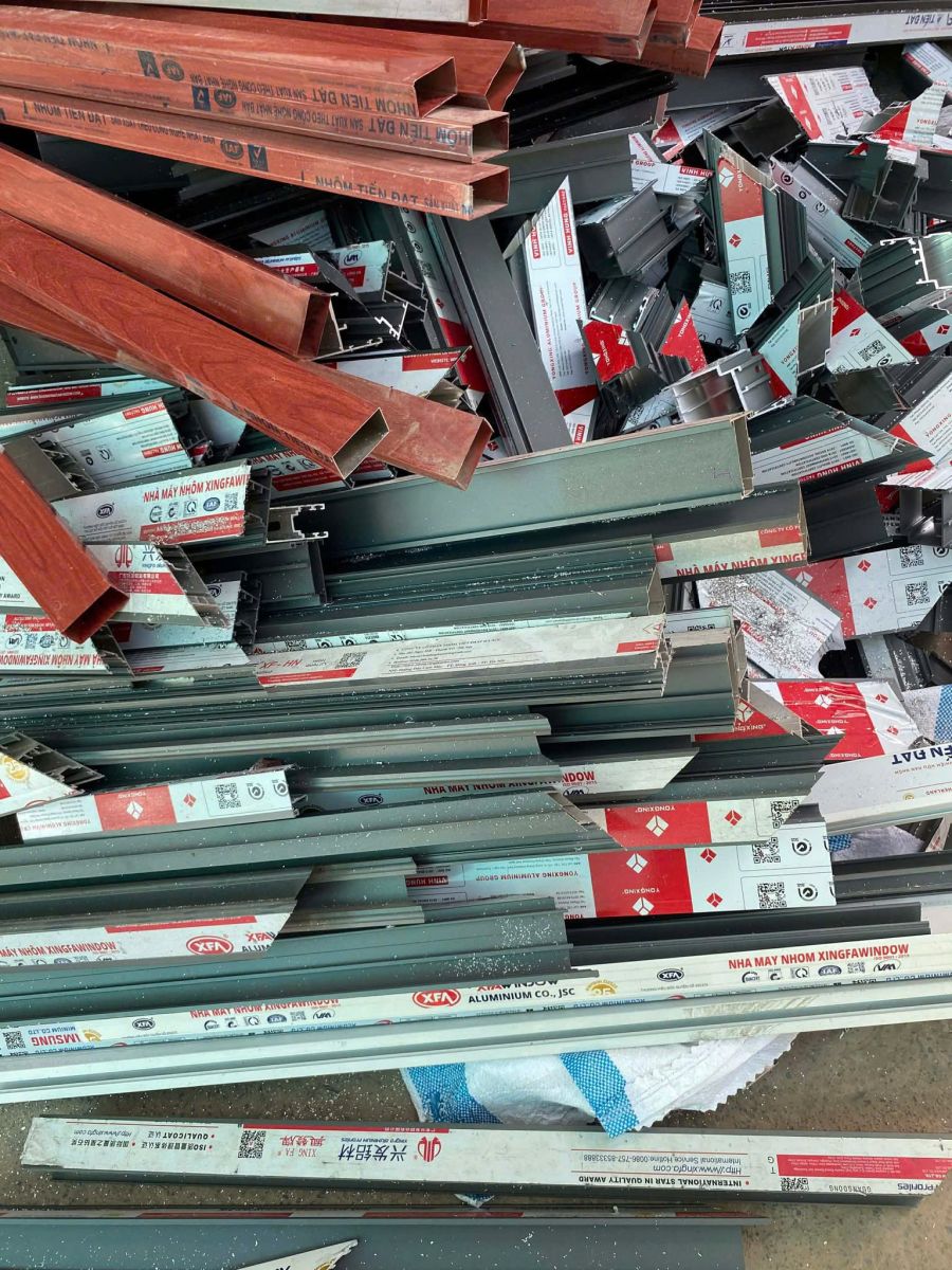 thu mua phế liệu miền tây giá cao